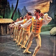 balletmen_21.jpg