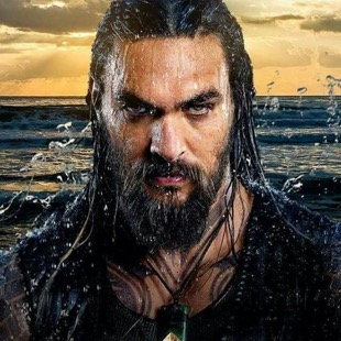 Aquaman_Momoa_13.jpg