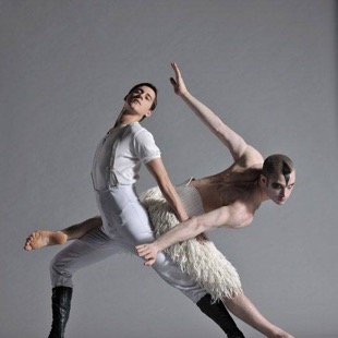 balletmen_11.jpg